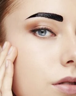 Maybelline Tattoo Brow Peel-Off Wenkbrauwgel - 3 Dark Brown - Bruin -Bekend Cosmetica Winkel 960x1200 33