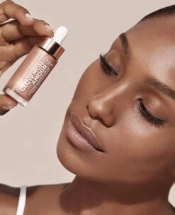 L'Oréal Paris Glow Mon Amour Highlighter Drops - 02 Loving Peach -Bekend Cosmetica Winkel 978x1200 2