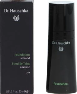 Dr. Hauschka - Foundation - 02 Almond -Bekend Cosmetica Winkel 981x1200 5